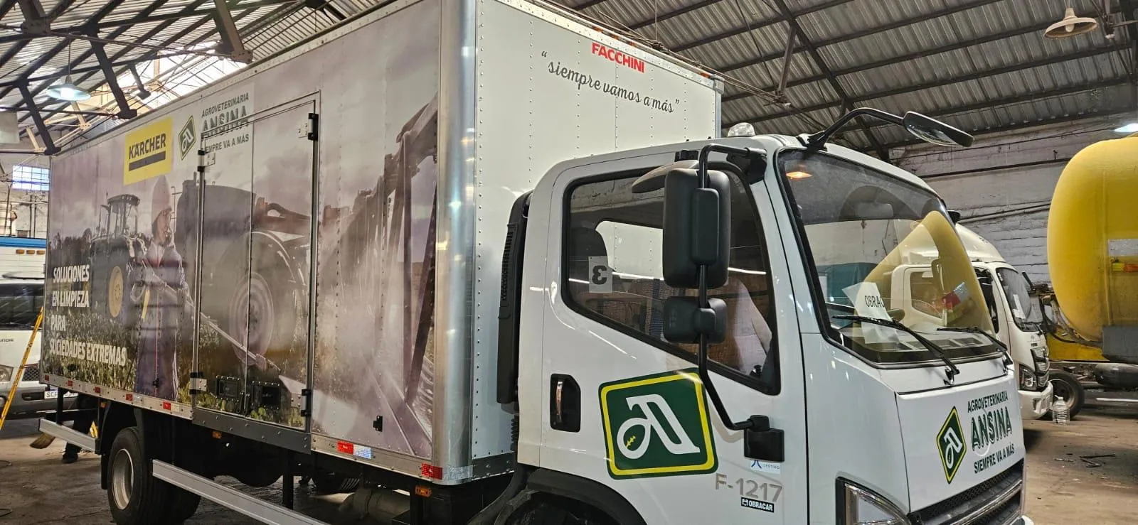 Proyecto Ploteo Vehicular 26